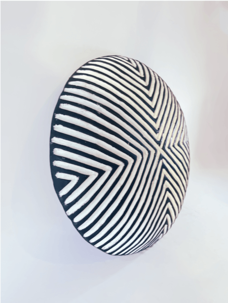 Bouclier Zulu | Bamiléké Ovale 50 cm de diamètre Noir & Blanc ||< maison kwo