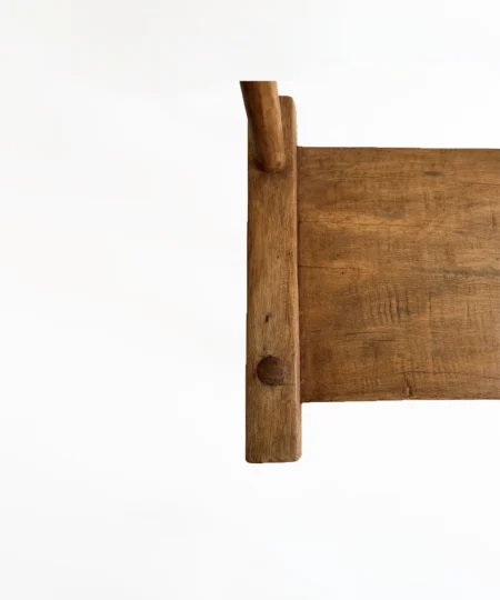 Chaise Baoulé Sculpturale en Bois N°2 - Design Unique - Tradition Royale – Image 2