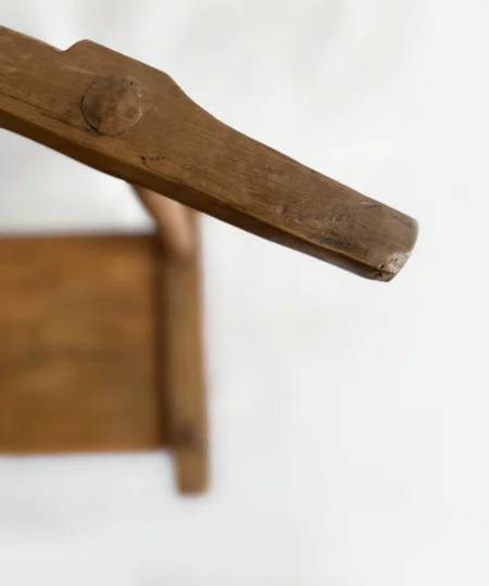 Chaise Baoulé Sculpturale en Bois N°2 - Design Unique - Tradition Royale – Image 12