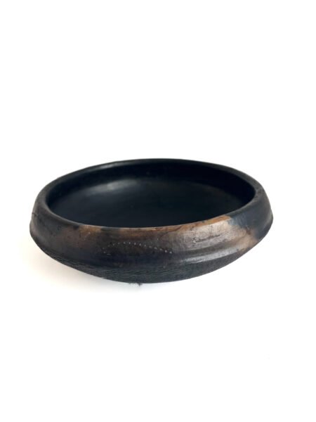Plat Abron "Kânâh" Noir en terre cuite fumée  Ø 31cm – Image 2