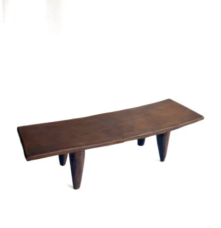 Banc ou table basse en bois massif – 110 cm – Design minimaliste & patine brute | Pièce unique, artisanat Côte d’Ivoire