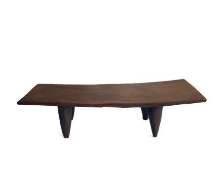 Banc ou table basse en bois massif – 110 cm – Design minimaliste & patine brute | Pièce unique, artisanat Côte d’Ivoire