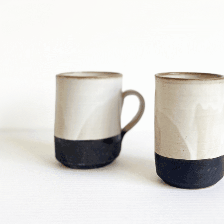 Tasse (1)  à Thé ou café  avec Anse en Terre Cuite – Tasses artisanales bicolores en céramique de Louxor - Egypte – Image 4